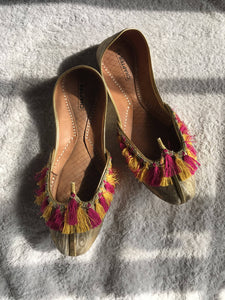 Khussa | Women Shoes | Preloved