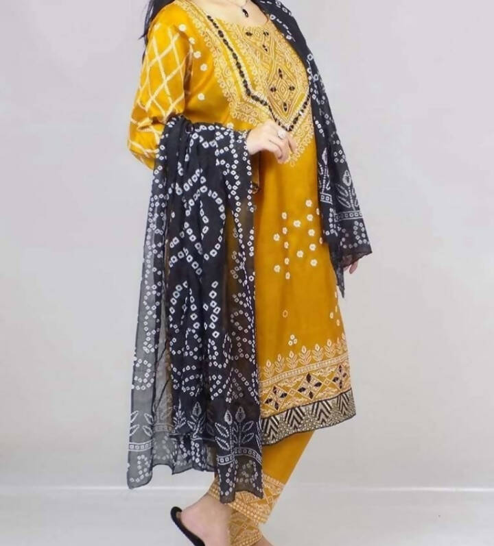 Chunri Mirror Silk 3 Pc Suit | Women Locally Made Formals | Medium | New