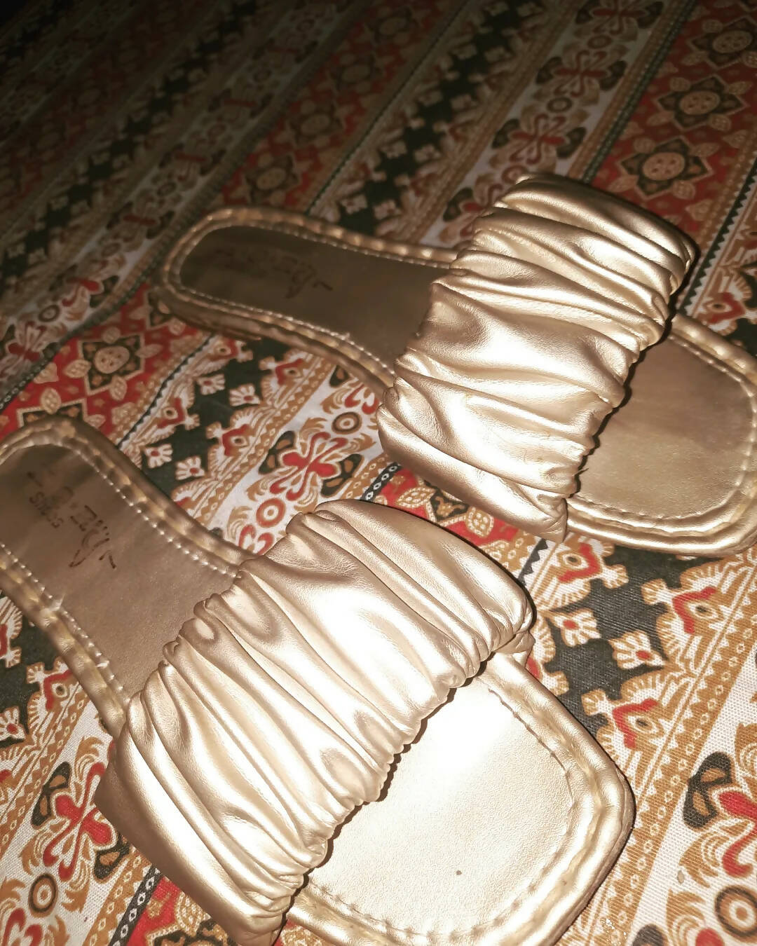 Golden Flat Chappal (Size:6 ) | Women Shoes | Preloved