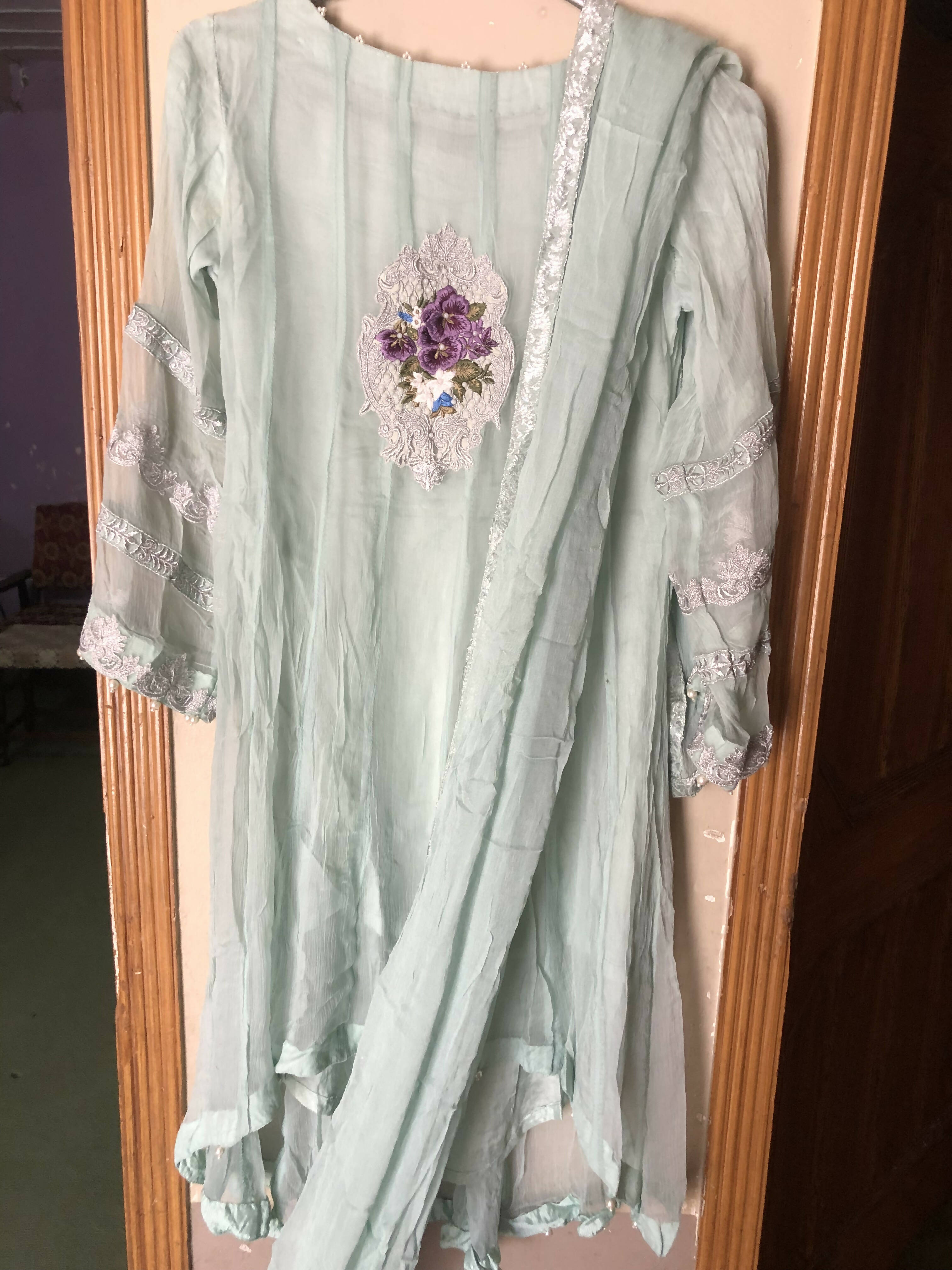 ShaPosh | 3 Pc Mint Green Suit | Women Branded Kurta | Small | Worn Once