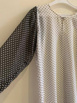 سفید پولکا ڈاٹ شرٹ | خواتین کے ٹاپس اور شرٹس | پریلوڈ