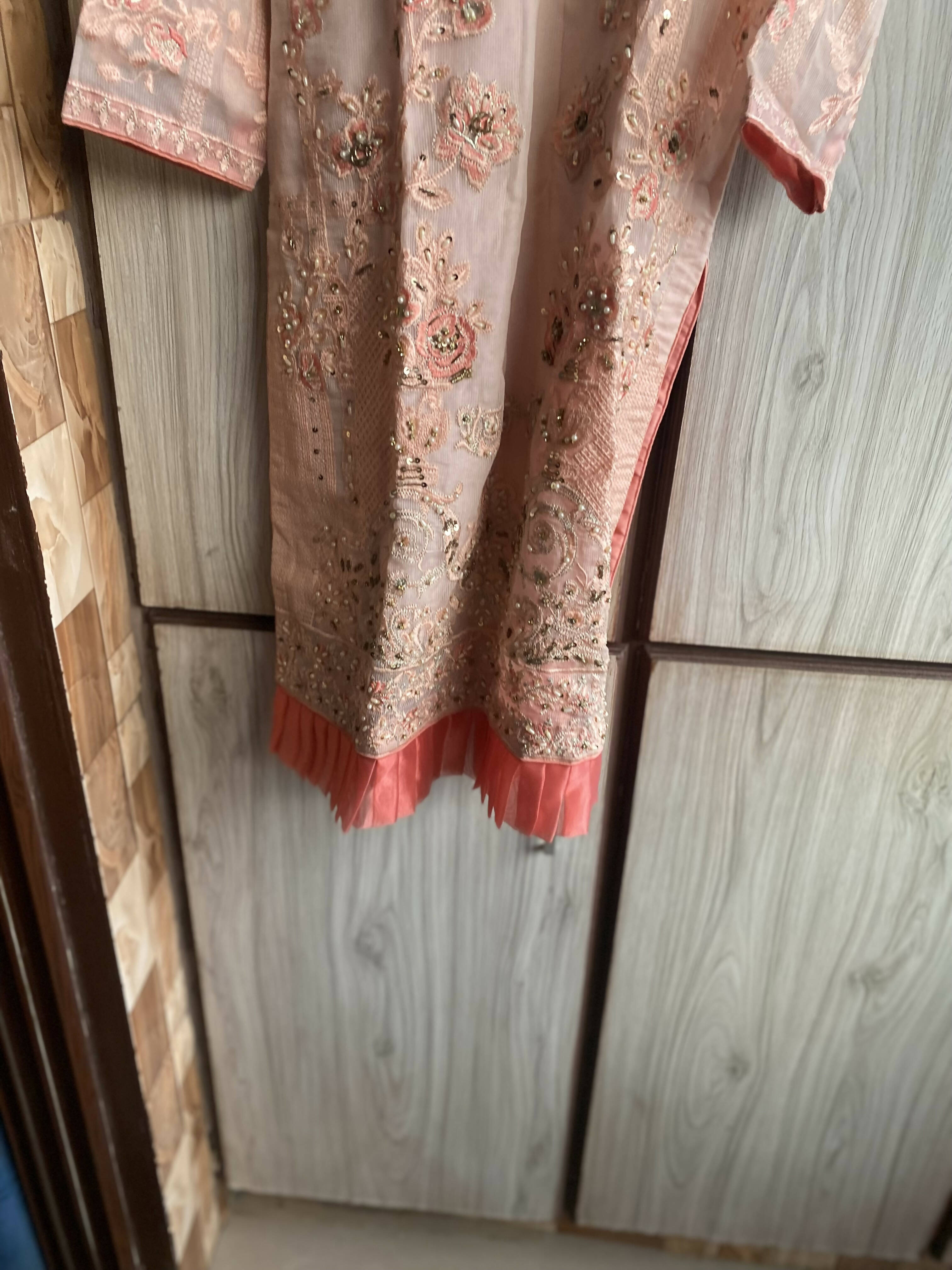 Beautiful Embroided Suit | Women Locally Made Formals | Medium | New