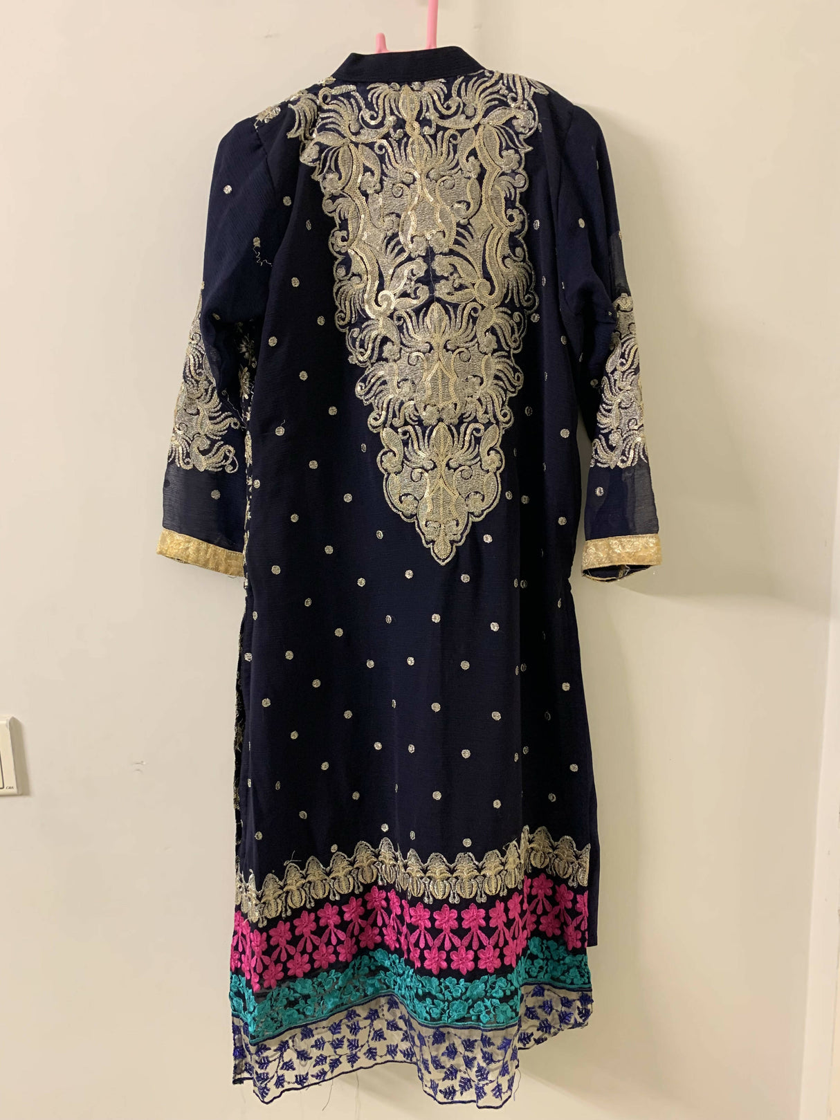 Embroidered Suit | Women Locally Made Formals | Small | Preloved