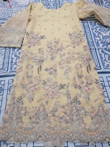 Zarqash | Women Branded Formals | Medium | Worn Once