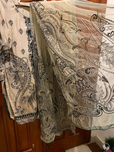 Elán | Beige Embroidered Kamiz & duppatta | Women Branded Kurta | Preloved