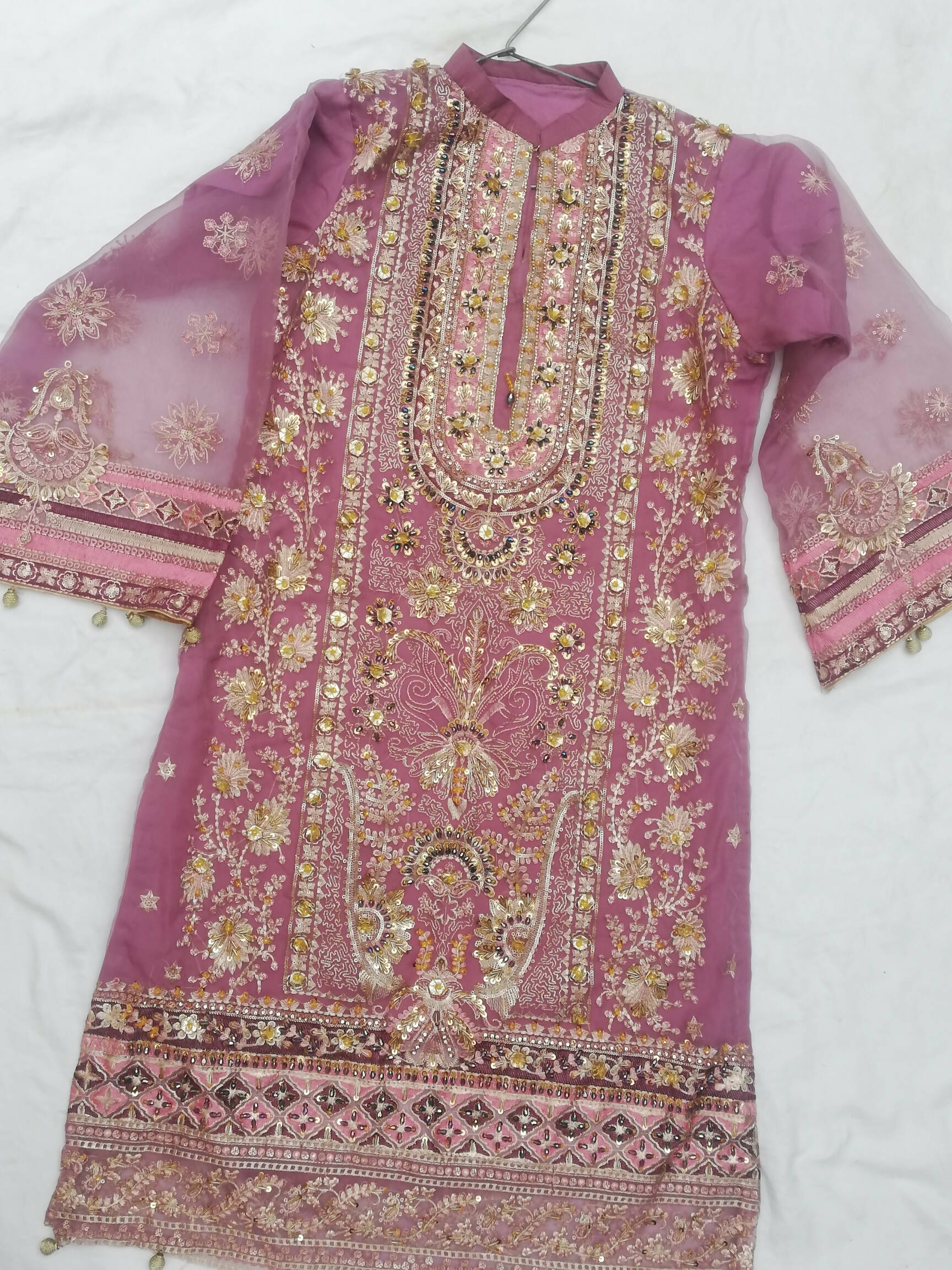 Fancy embroidered suit | Women Locally Made Formals | Medium | Preloved