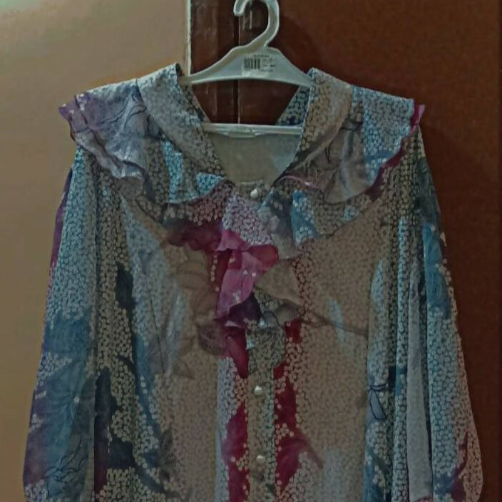 Beautiful Shirt | Women Western | Medium | Worn Once