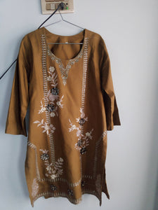 Brown Sitara & Embroidered Kurta | Women Locally Made Kurta | Medium | New