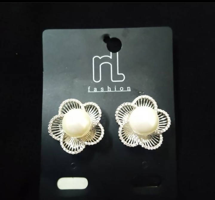 Nishat | White flower pearl studs | Women Earrings | Brand New