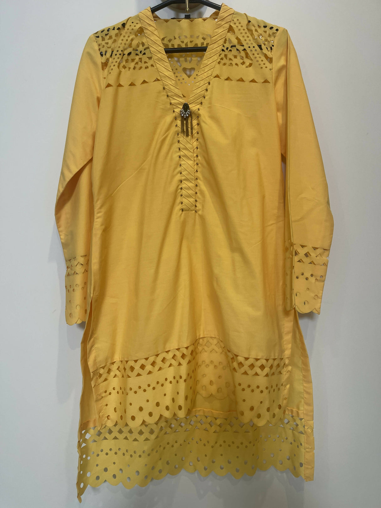 Hina Rathore | Yellow Kurta | Women Branded Kurta | Medium | Worn Once