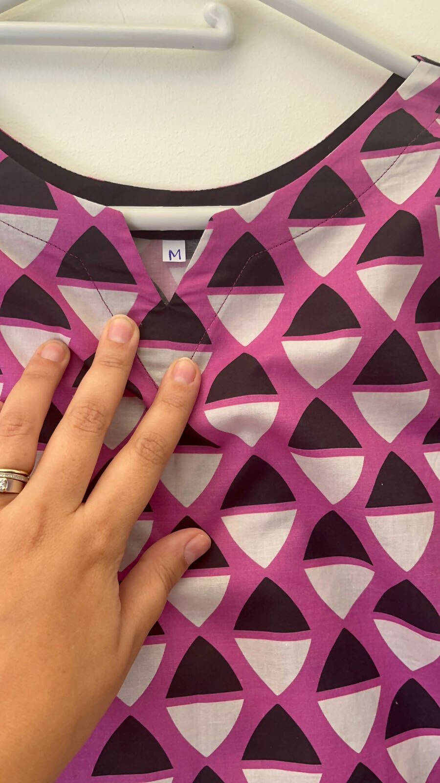 Fuchsia Printed Kurta | Women Locally Made Kurta | Medium | Brand New