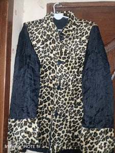 Winter coat (Size: L ) | Women Sweater & Jackets | Worn Once