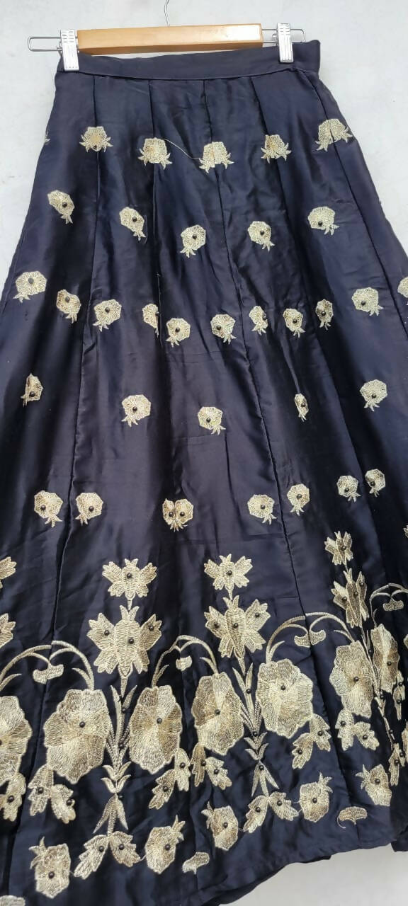 Sambhav silk | Kids | Girls Shalwar Kameez | Small to Medium | New