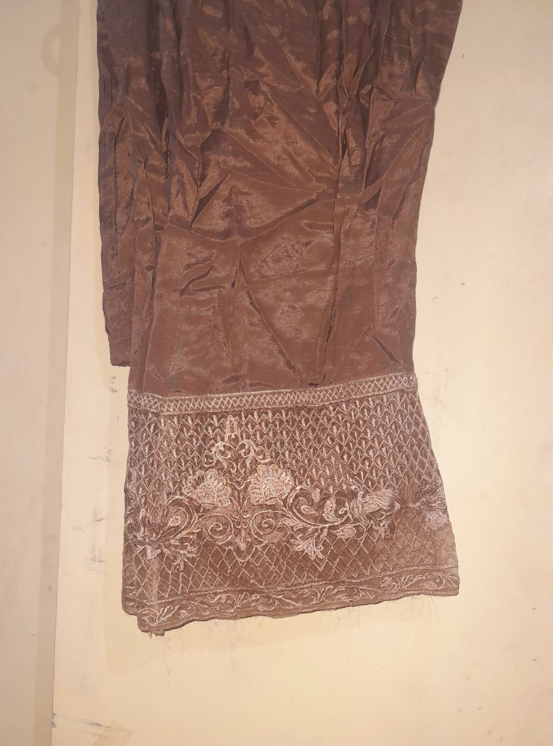 Net Embroidery Thread Work Frok | Women Locally Made Formals | Medium | Worn Once