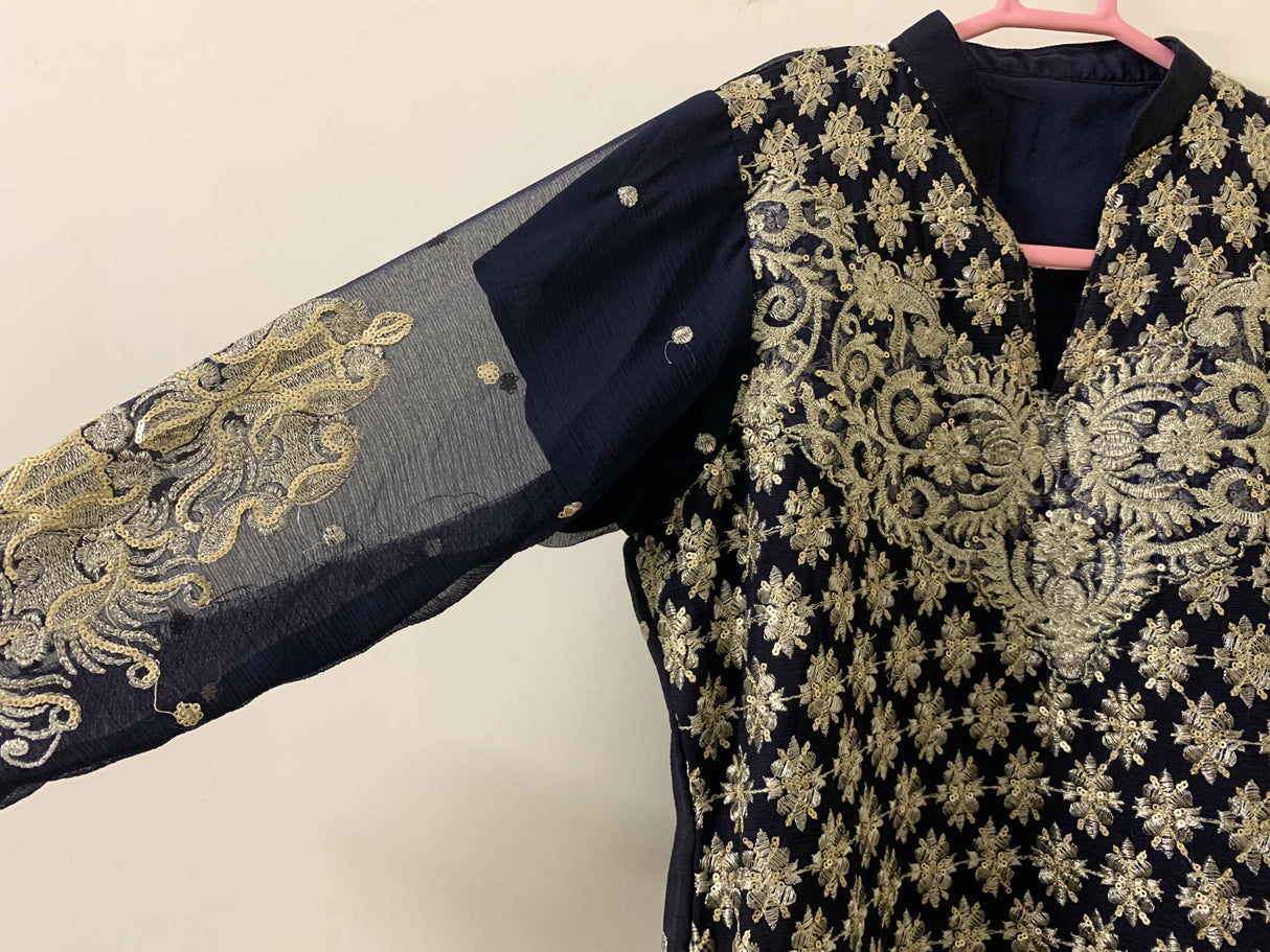 Embroidered Suit | Women Locally Made Formals | Small | Preloved