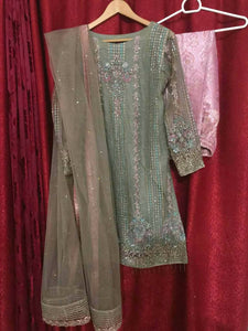 Shahposh | Women Branded Formal | Medium Size | Pre Loved