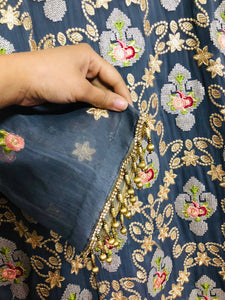 Saleem Febrics | 3Pcs Embroidered Stitched Suit | Women Formals | Preloved