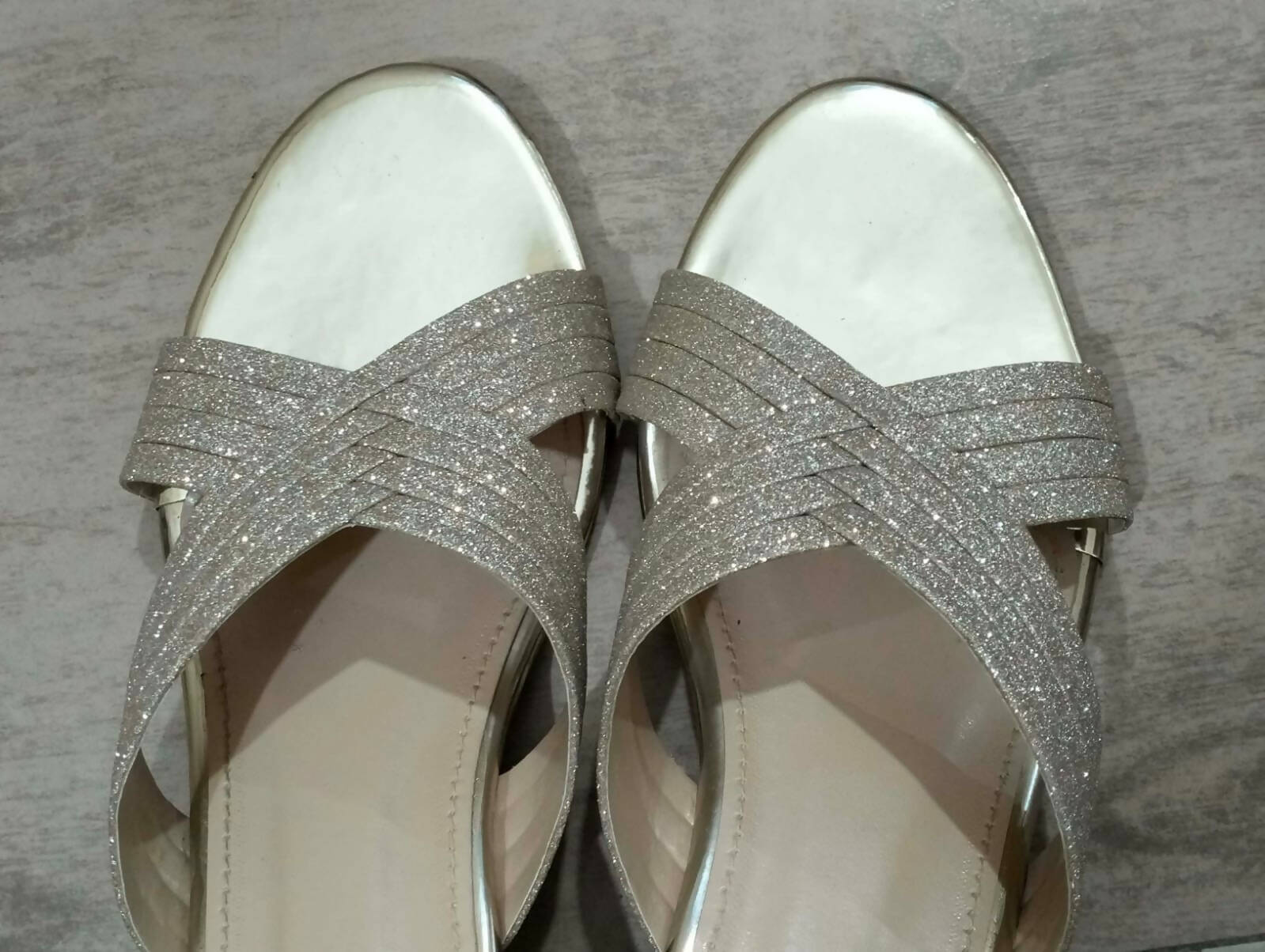 Metro| Golden Shimmer Heels | Woman Shoes| Worn Once