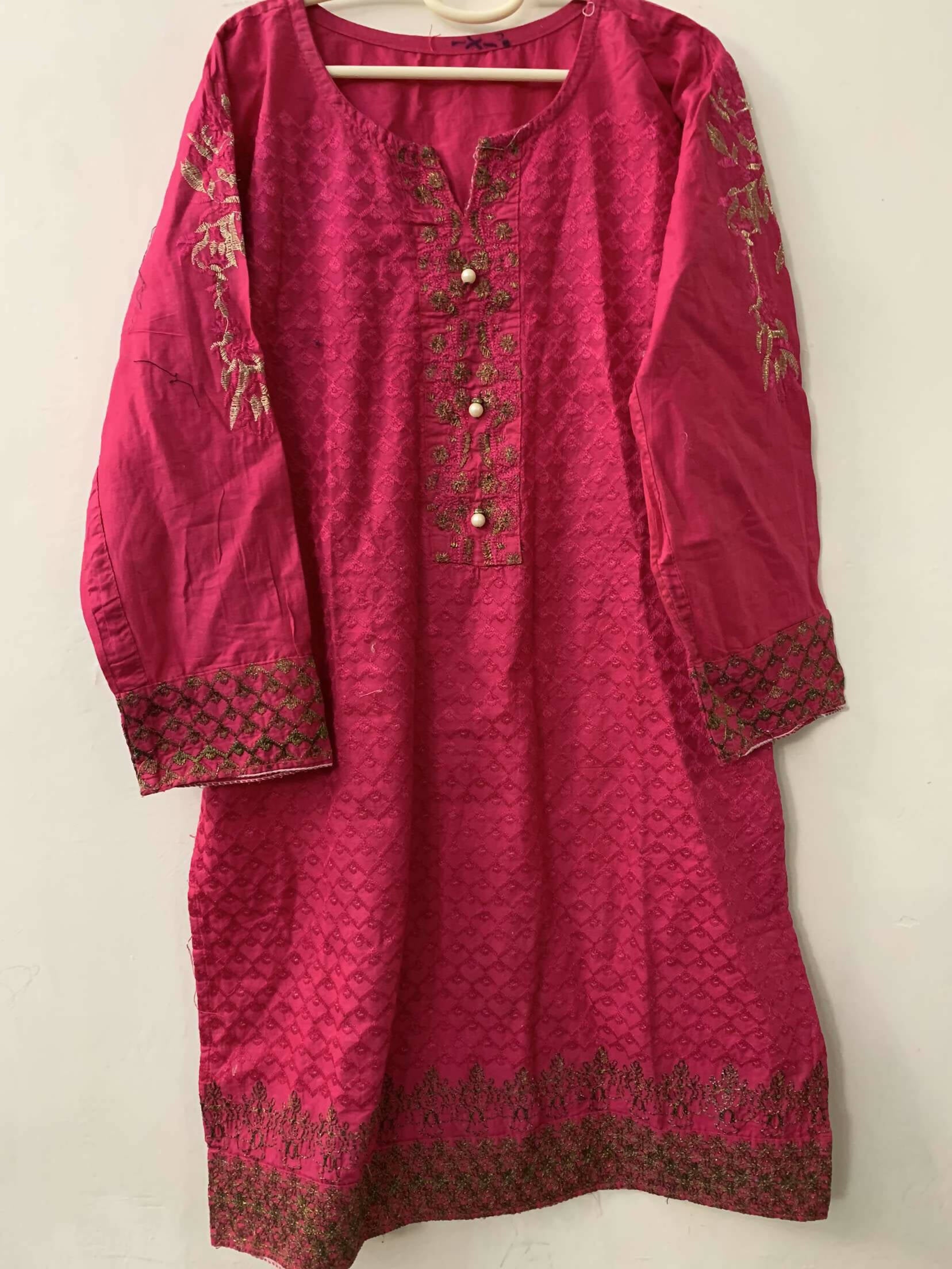 Embroided Kurta | Women Locally Made Kurta | Medium |Preloved