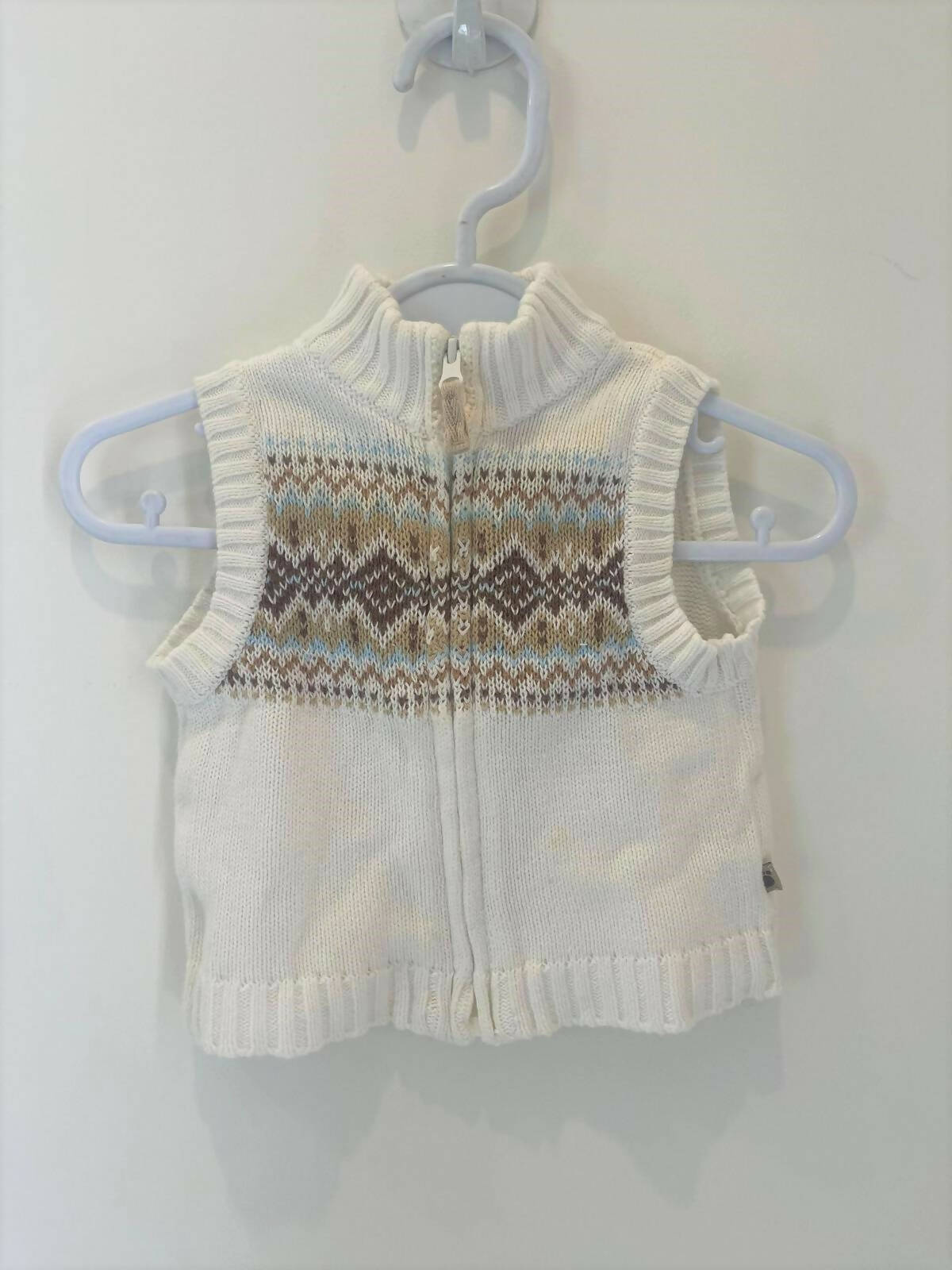 Carter's | White Sweater (3 months) | Baby Sweaters & Jackets | Preloved