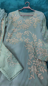 Elegant Fancy Suit | Women Locally Made Formals | Medium | Preloved