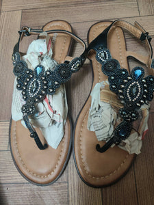Graceland | Black Flats | Women Shoes | Size: 40 | New