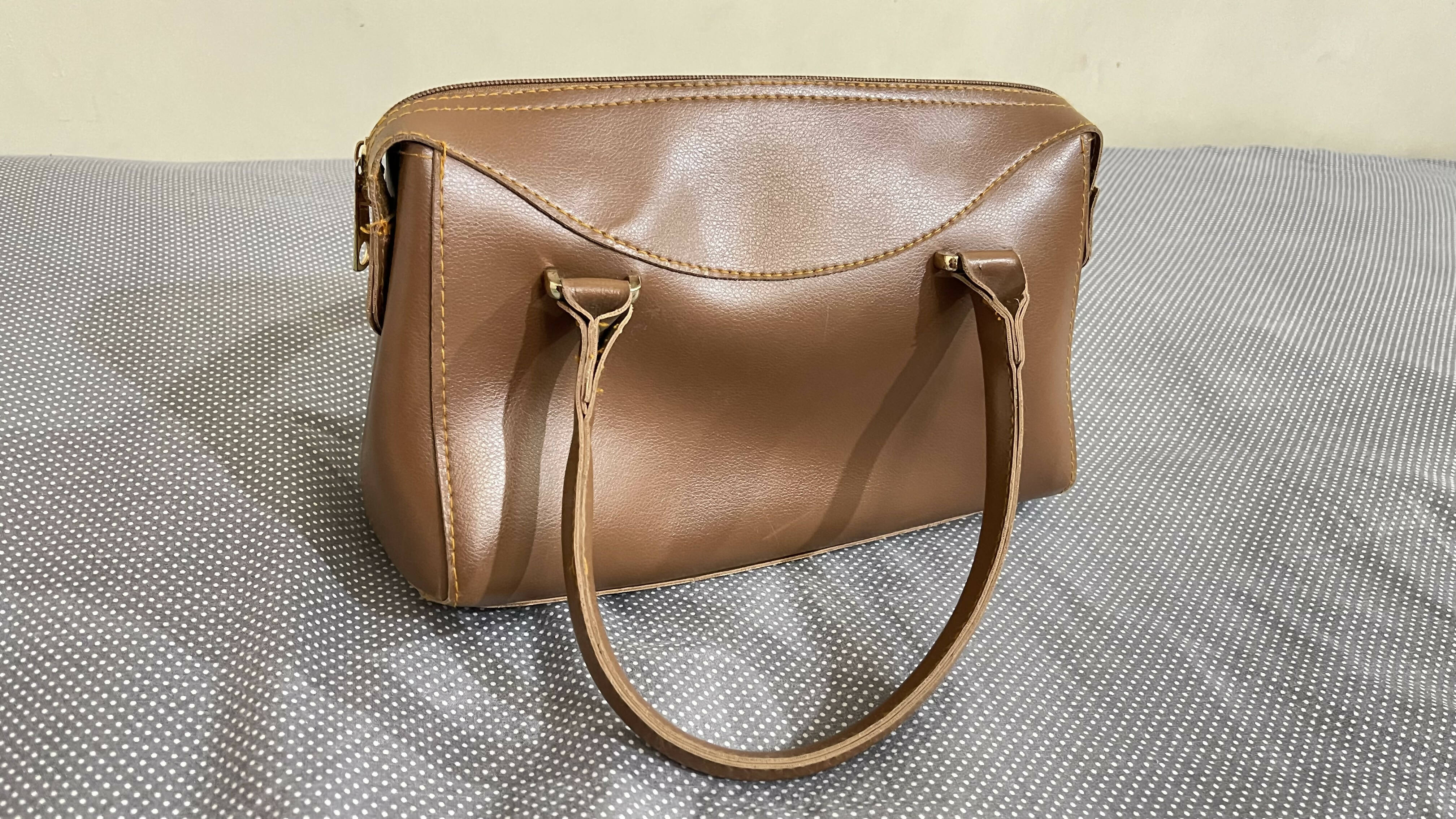 Cruise bag (Size: M )| Women Bags | Preloved