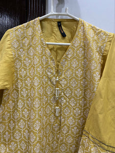 Warda | Women Branded Kurta | Small | Preloved