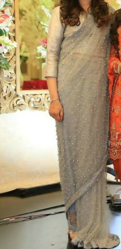 Beautiful Embellished Net Sarees | Women Locally Made Formals | Medium | Preloved