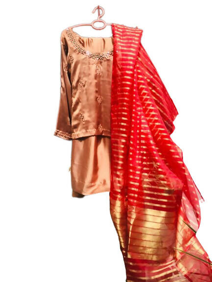 Stylish Silk Skirt Dress | Women Locally Made Formals | Medium | Preloved