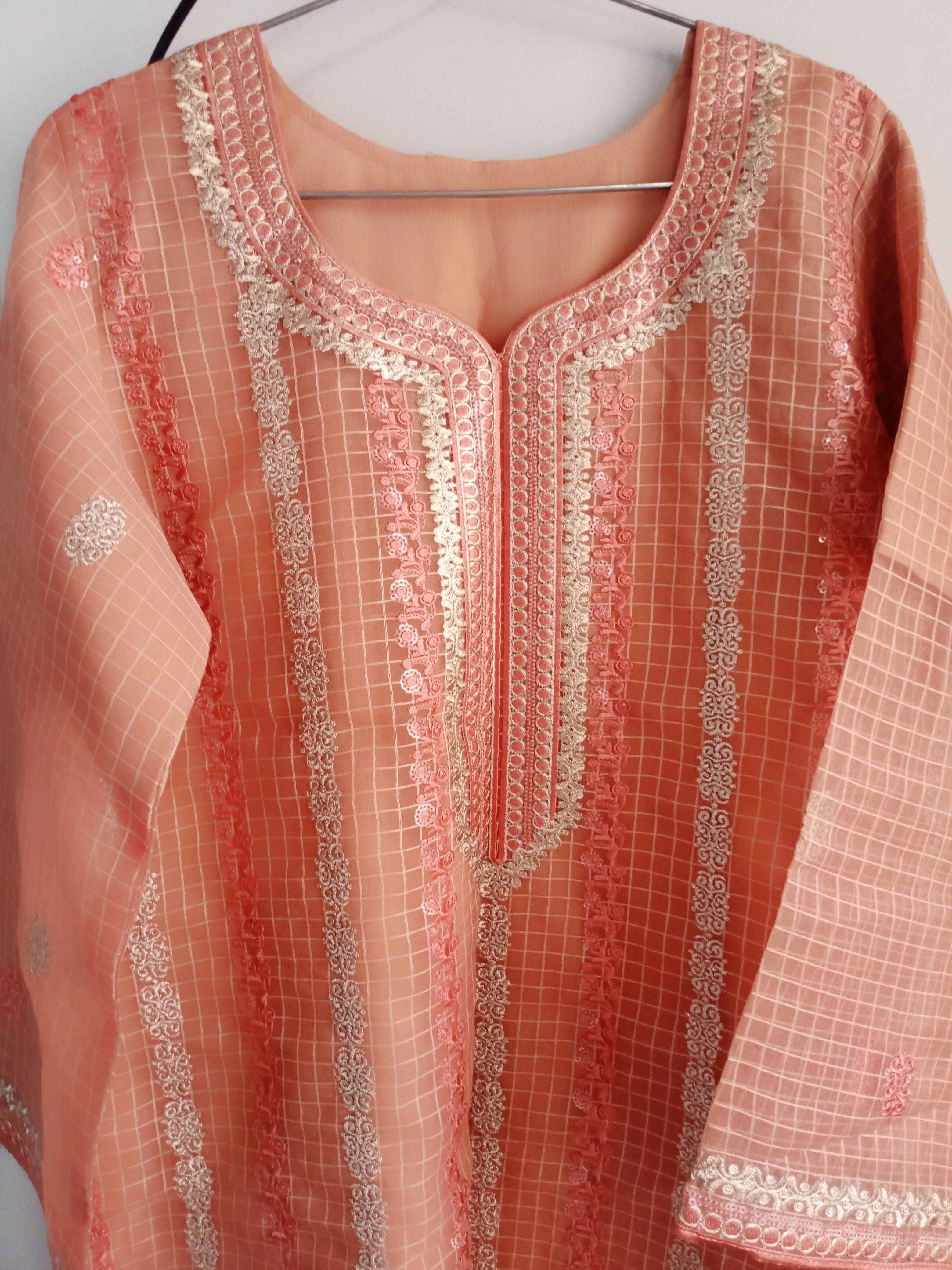 Organza Suit | Women Locally Made Formals | Medium | New