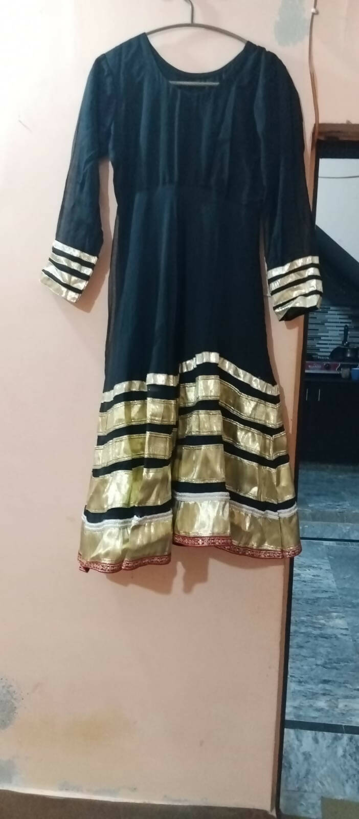 barat frock (Size: L ) | Womn Formals | Worn Once