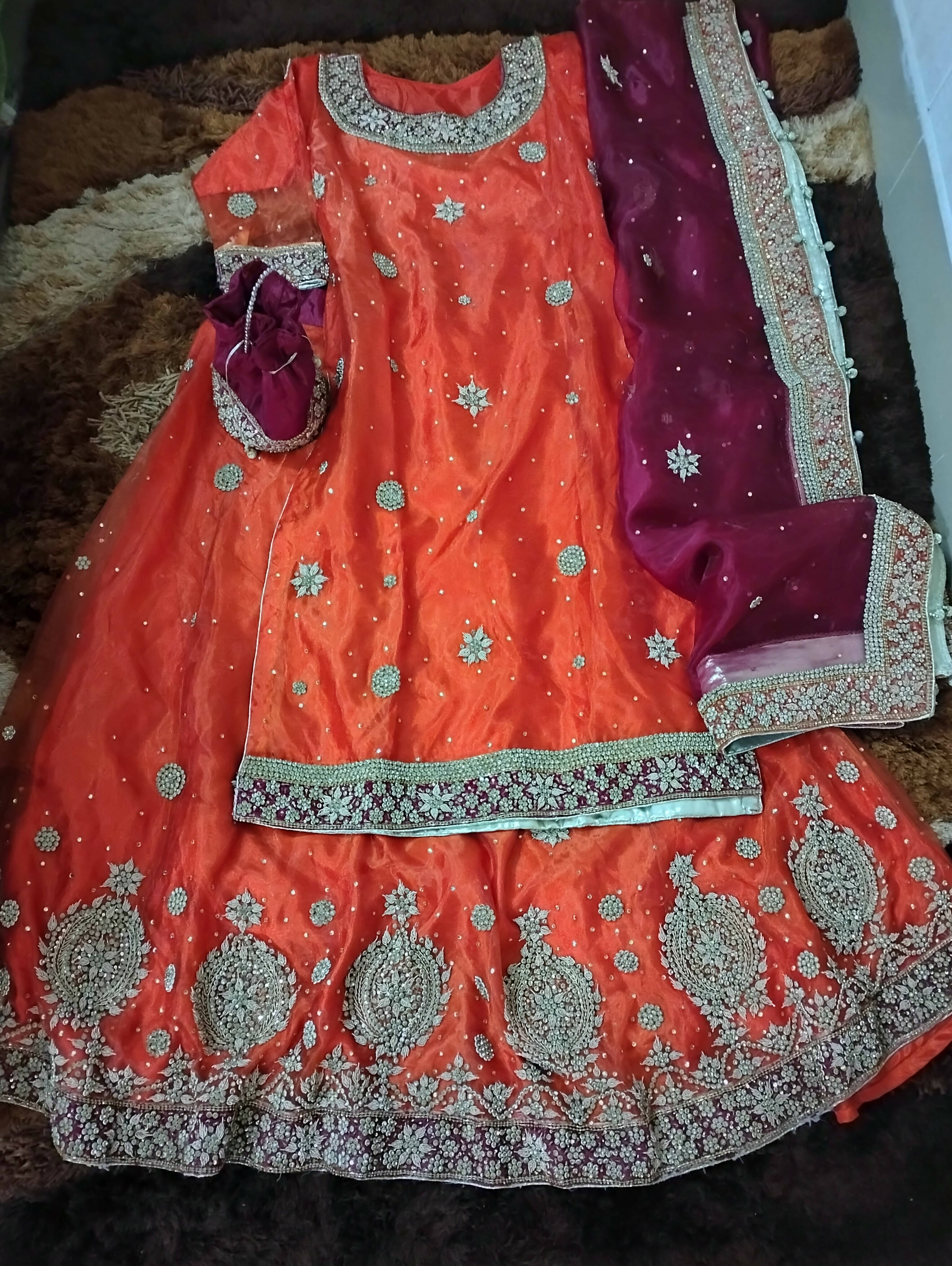 Organza Bridal Suit with Matching Jewellery | Women Bridals | Medium | Worn Once