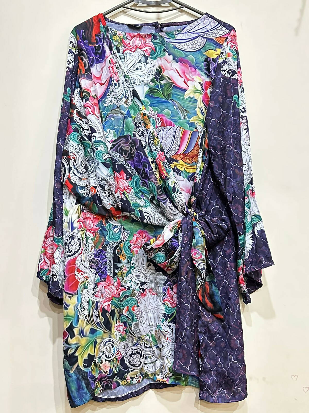 Sapphire | Women Tops & Shirts | Medium | New