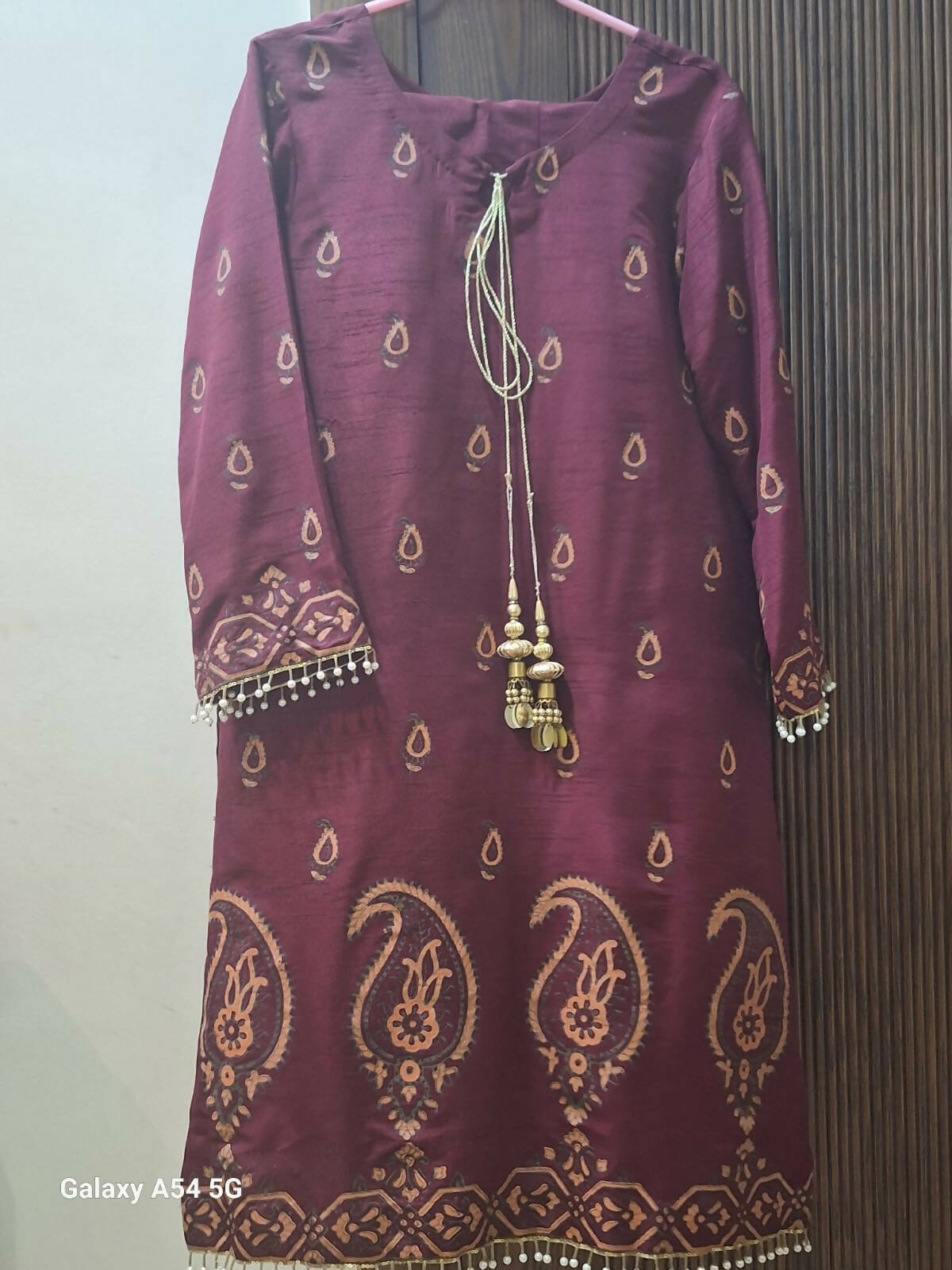 Stylish Block Printed Suit | Women Locally Made Formals | Large | Preloved