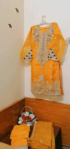 3pc mehndi Suit | Women Locally Made Formals | Medium | Worn Once