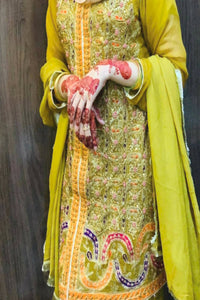 Beautiful Embroided Chiffon Dress | Women Locally Made Formals | Medium | Worn Once