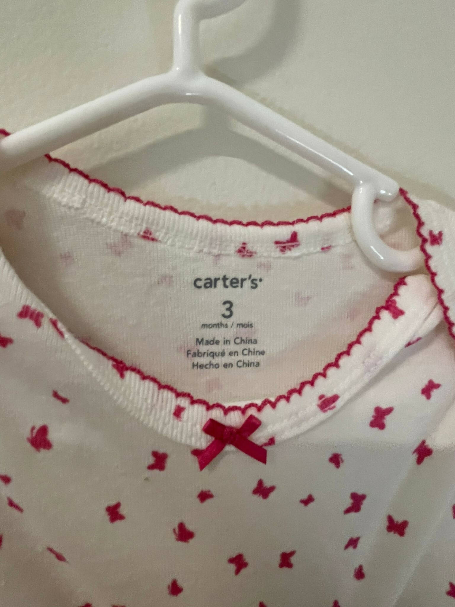 Carter’s | White Onesie 3 months | Kids Bodysuits & Onesies | Preloved