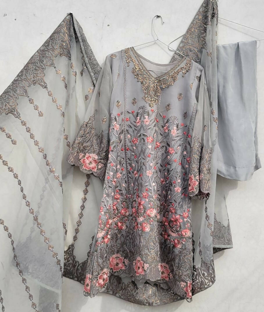 Embroidered Frock Suit | Women Locally Made Formals | Small | Worn Once