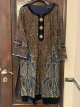 ماریہ بی | خواتین کے برانڈڈ فارملز | میڈیم | ایک بار پہنا۔ 