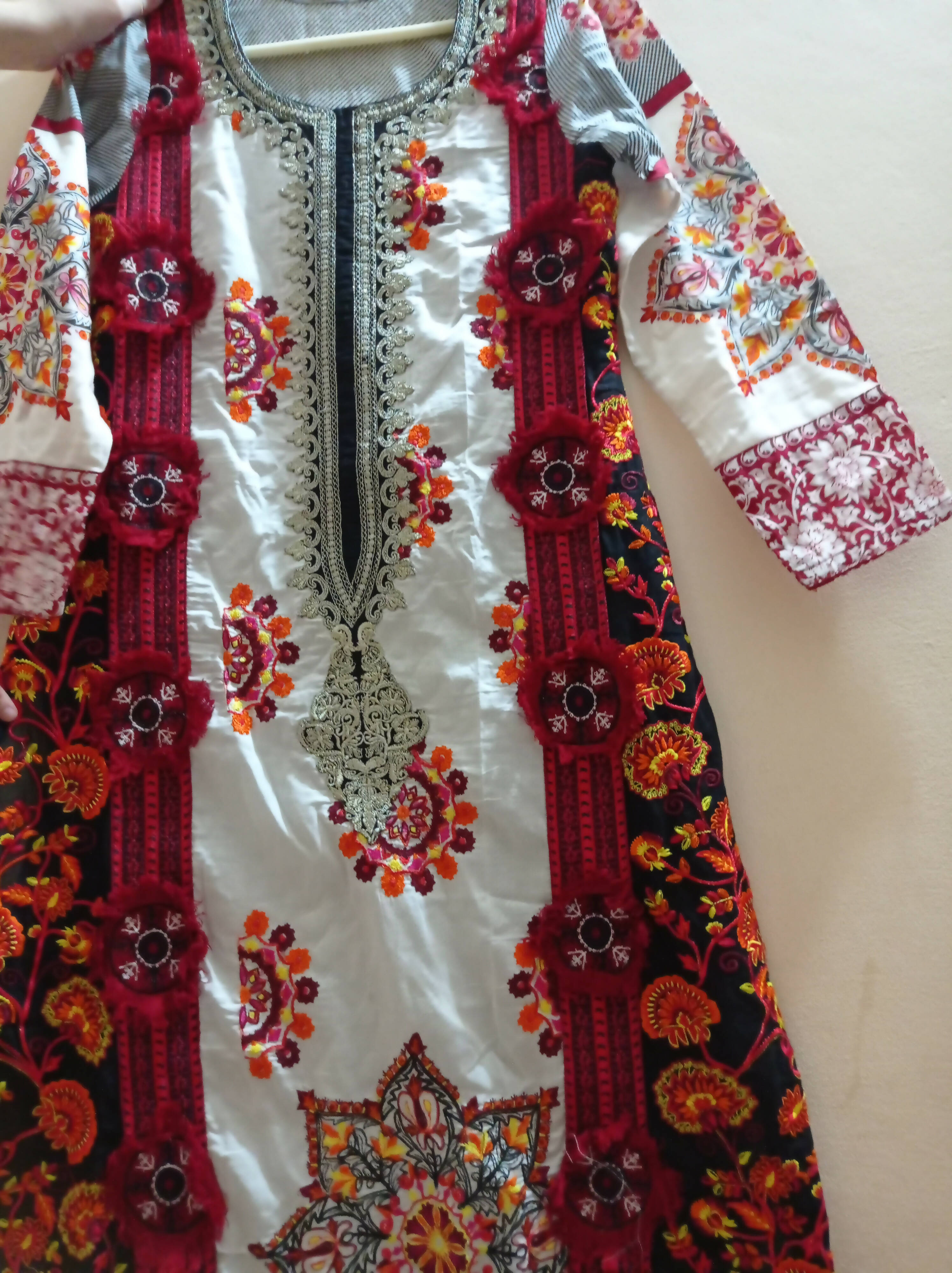 Lawn embroidered suit | Women Kurta | Preloved