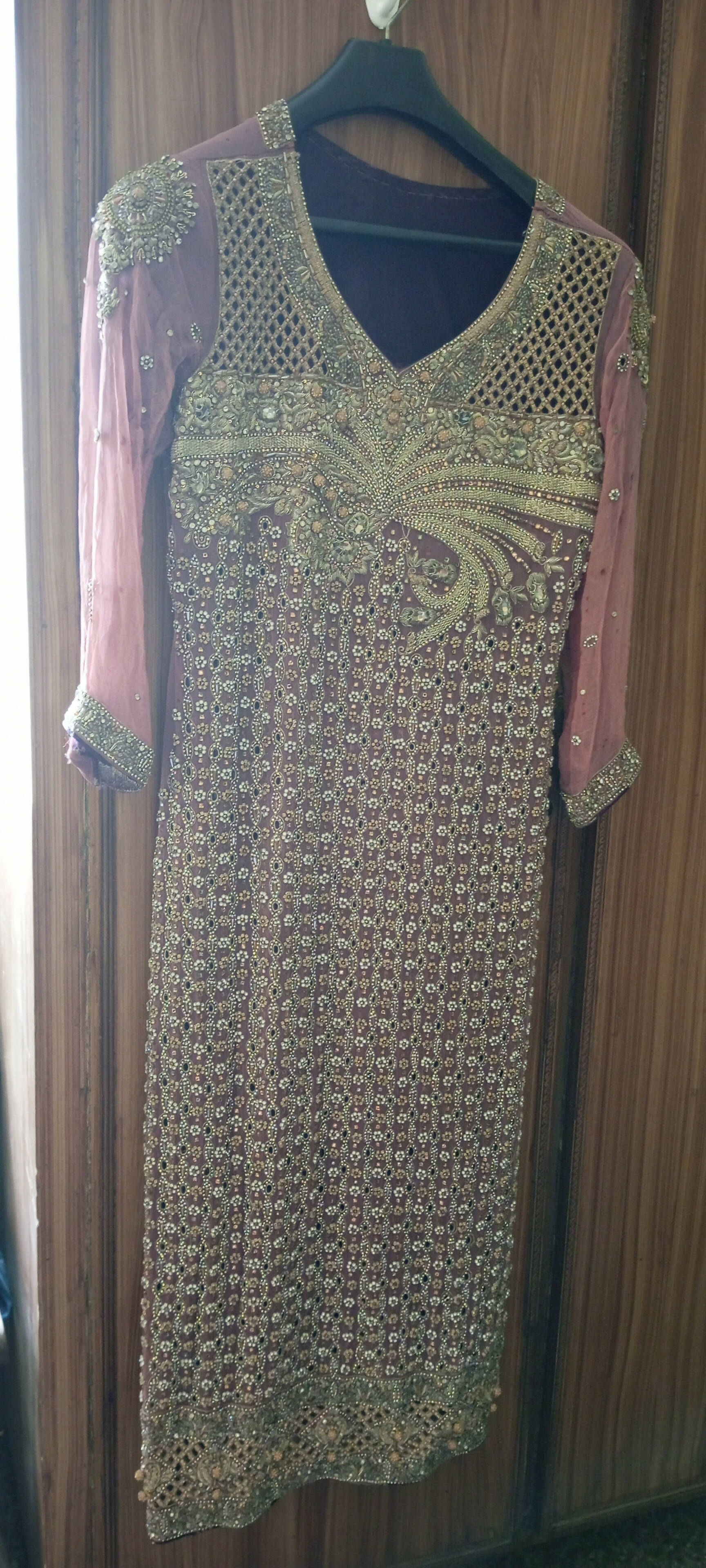 Fancy Embroidered Suit | Women Locally Made Formals | Large | Preloved