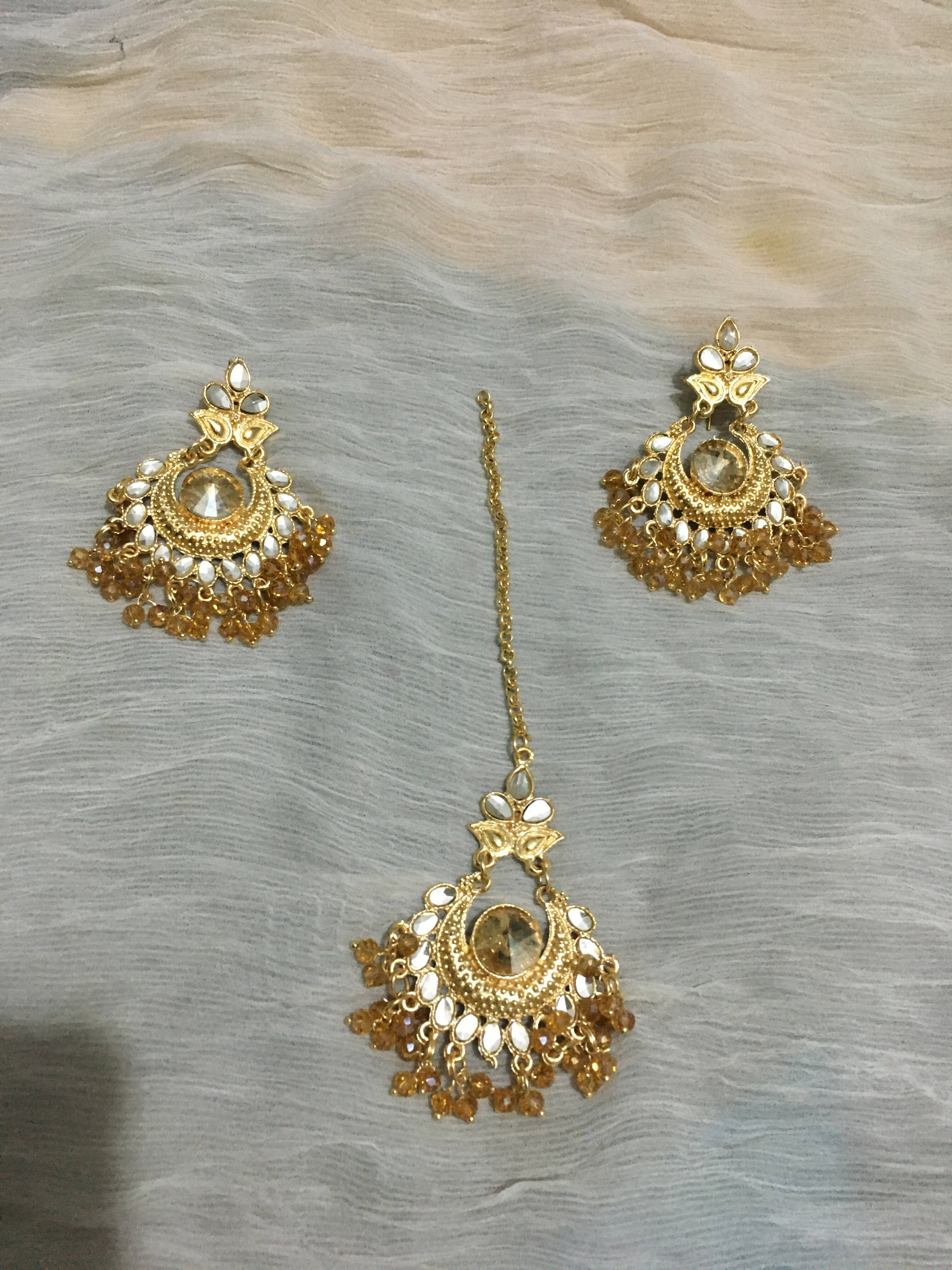 Golden Earring & Tikka (Size: M ) | Women Jewelry | Worn Once