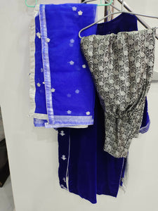 Blue Color 3 Pc Suit | Women Locally Made Formals | Medium | Worn Once