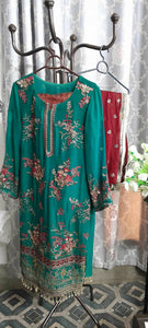 Heavy Embroided Suit | Women Locally Made Formals | Medium | Worn Once