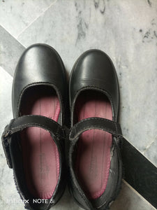 Bata black shoes for girls online