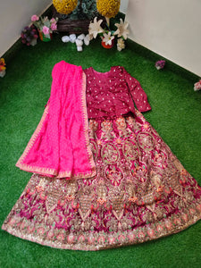 Beautiful Lehenga Choli Suit | Women Locally Made Formals | Medium | Preloved