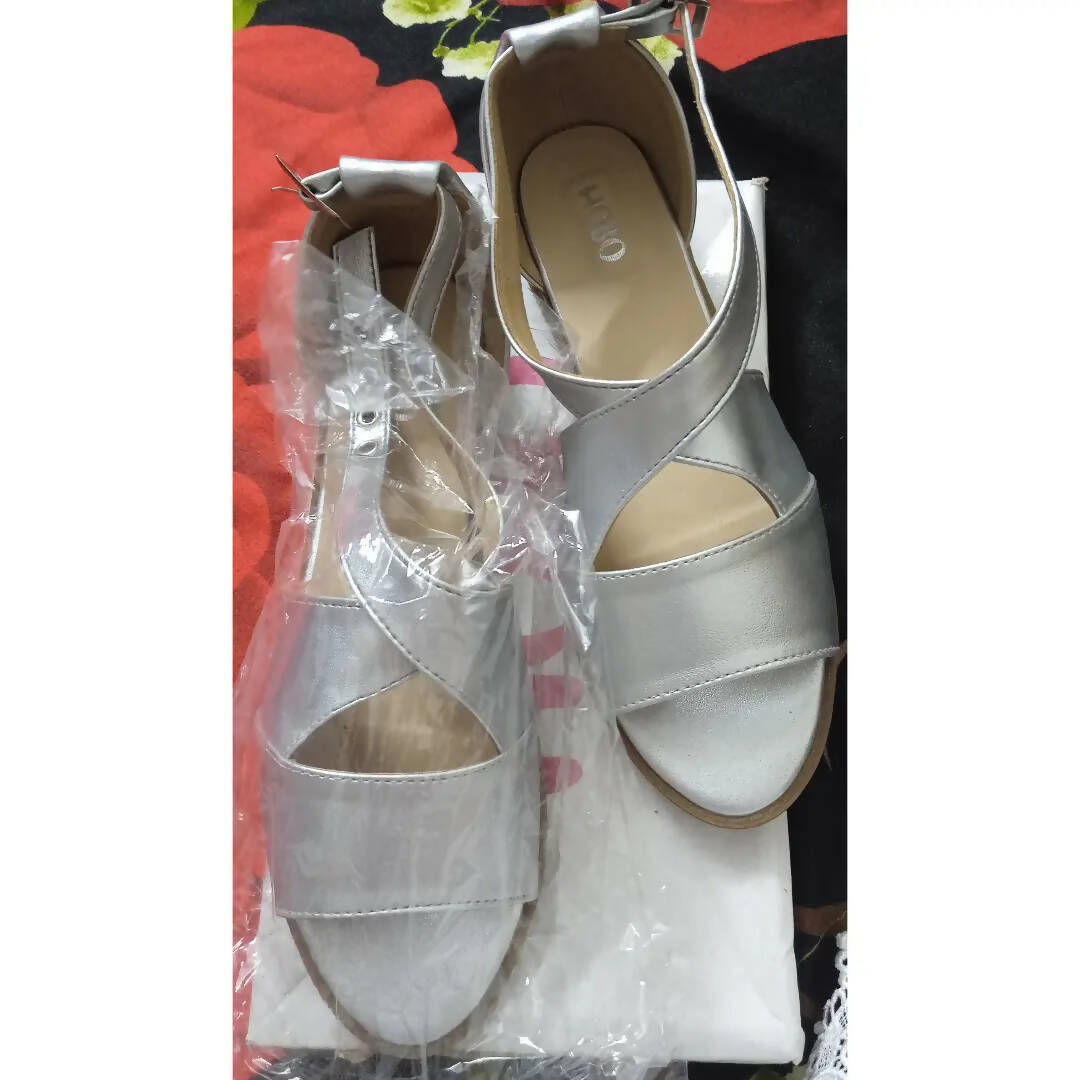 Hobo | Silver girls Sandals (37) | Women Shoes | Brand New