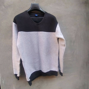 Black and grey Jersey (Size: L ) | Women Sweaters & Jackets | Preloved