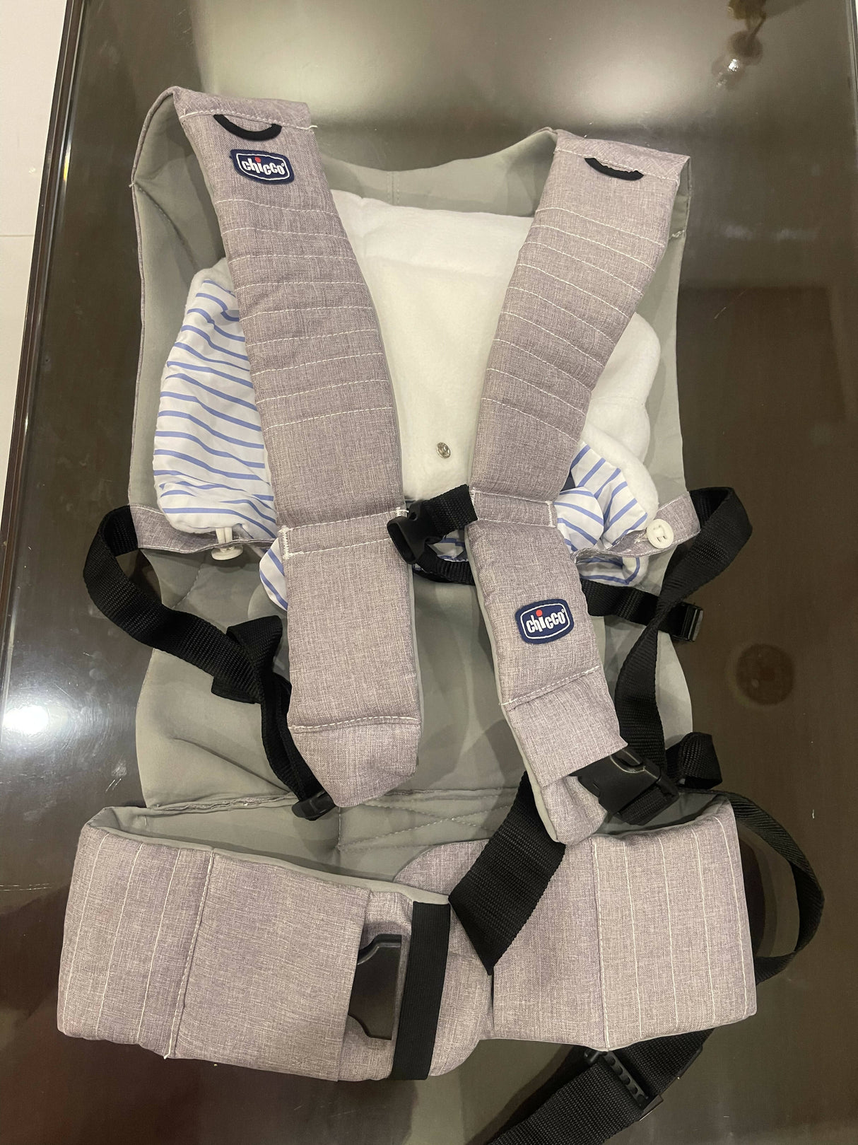 Chicco | Grey baby carrier | Kids | Baby Accessories | Size: Free | New